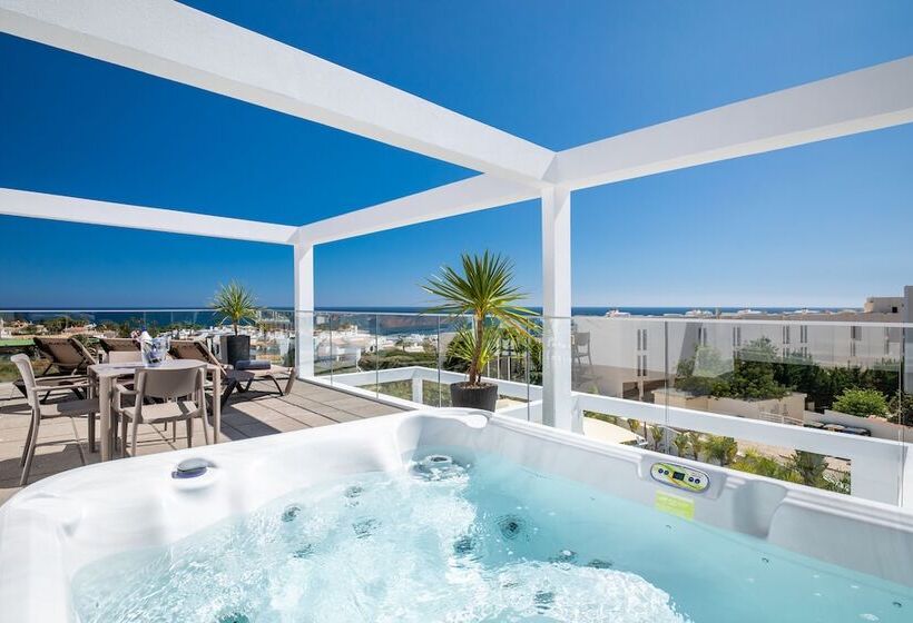 Номер Стандарт, Lagos Atlantic