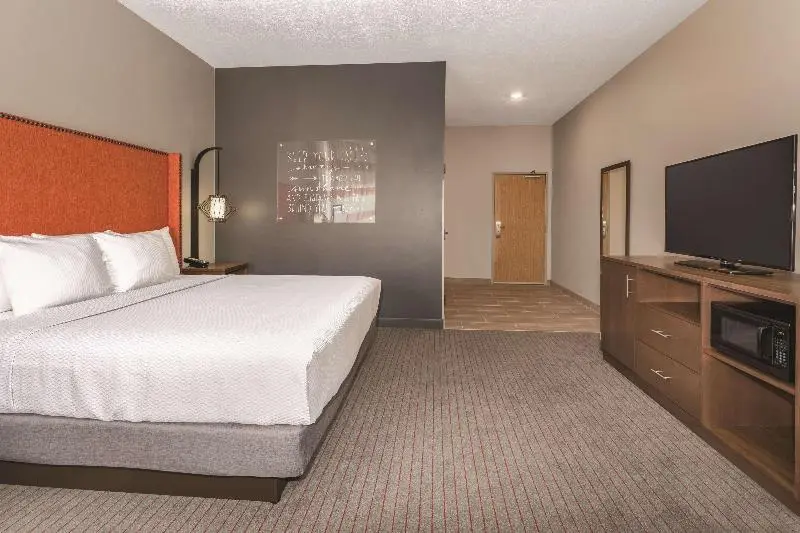 キングサイズベッドのスタンダードルーム, La Quinta By Wyndham South Jordan