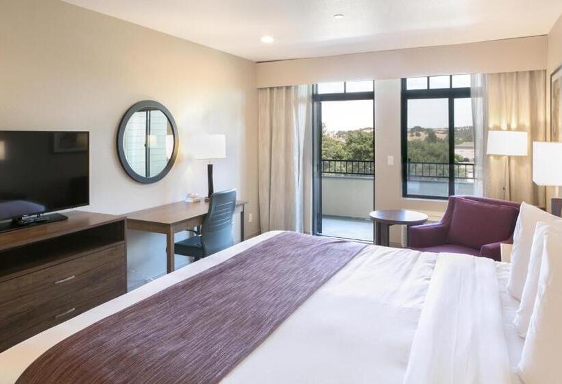Номер Deluxe с Балконом, Siri Downtown  Paso Robles