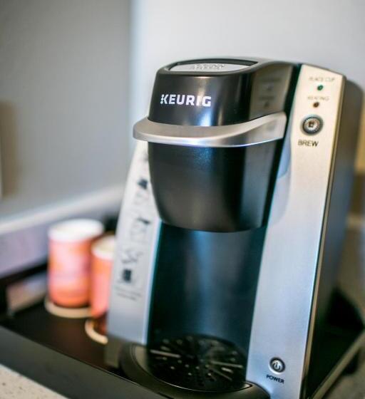 חדר דחוקס עם מיטת קינג, Siri Downtown  Paso Robles