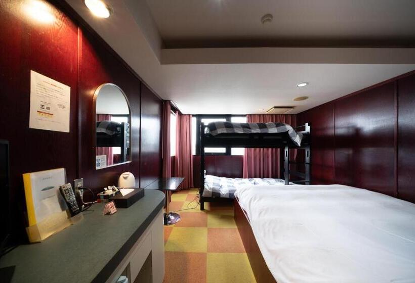 Quarto Familiar Deluxe, Sun