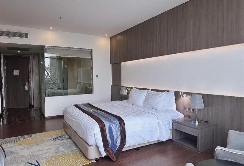 اتاق کلاسیک با تخت دونفره, The Mira Central Park