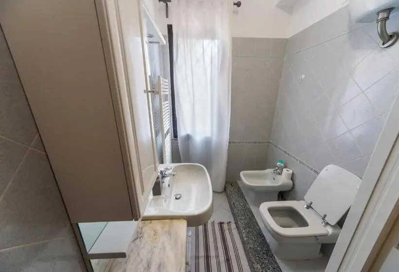 4 Bett Standardzimmer, 32