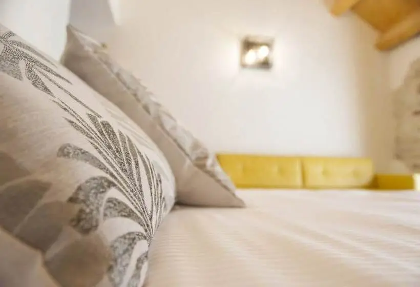 Standard Kolmen Hengen Huone, Nuova Filanda Rooms And More