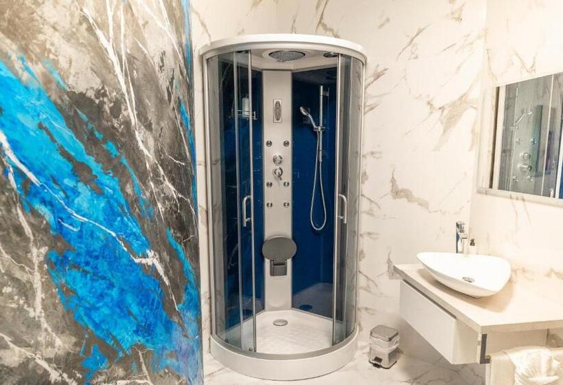 اتاق سوپریور, Lake Como Golf