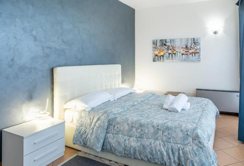 اتاق سوپریور یک تخته, Lake Como Golf