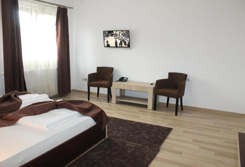 스탠다드 룸, Restaurant Imperial