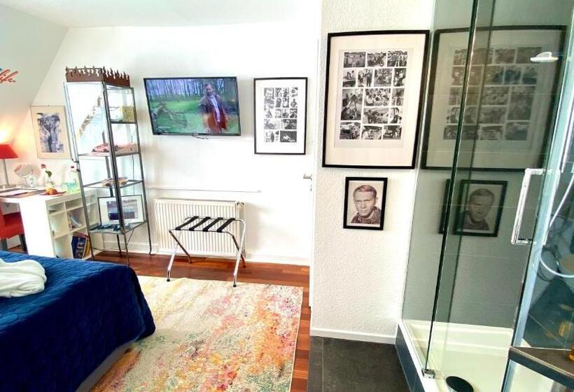 اتاق استاندارد با تخت بزرگ, Lilis Kleines