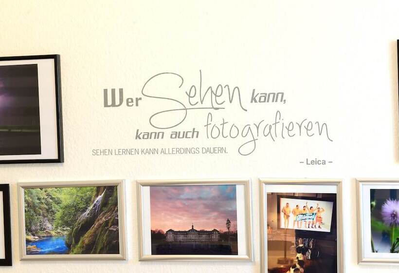 اتاق استاندارد, Lilis Kleines