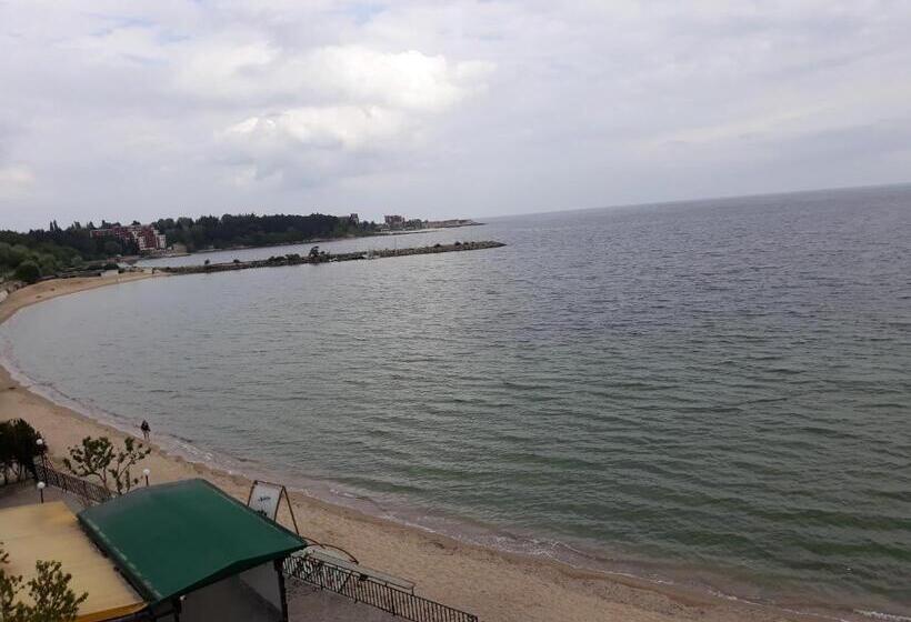 آپارتمان 1 خوابه با چشم‌انداز دریا, Levante Apartments