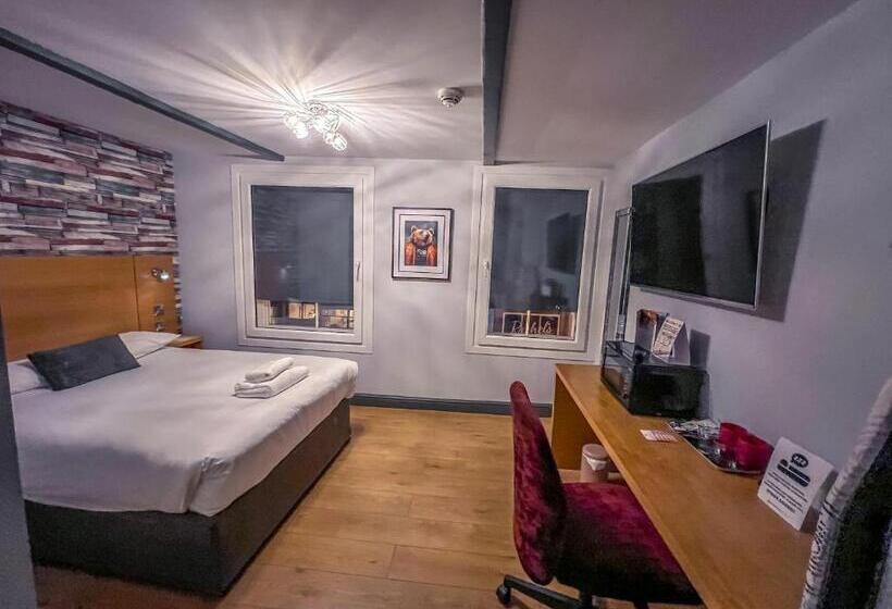 Номер Стандарт, Twenty Hotel And Bar