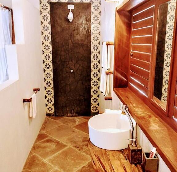 스탠다드 트리플 룸 가든 전망, Villa Pinolo By Kabana