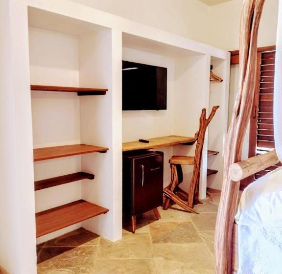 스탠다드 트리플 룸 가든 전망, Villa Pinolo By Kabana