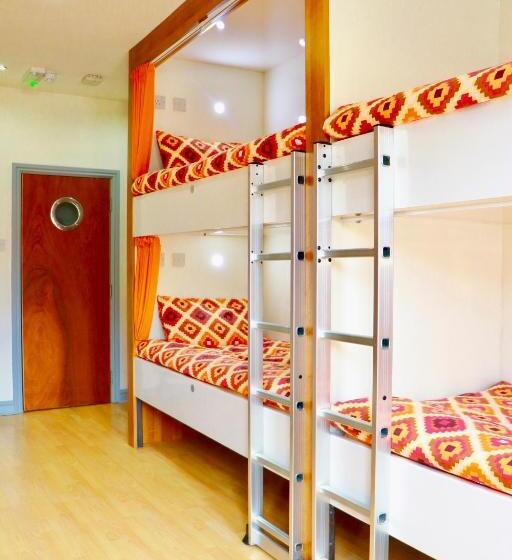 ファミリールーム, The Liverpool Pod Travel Hostel
