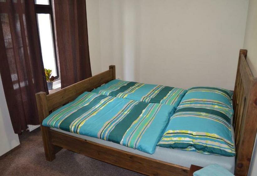 Cameră Standard, Stará Pošta