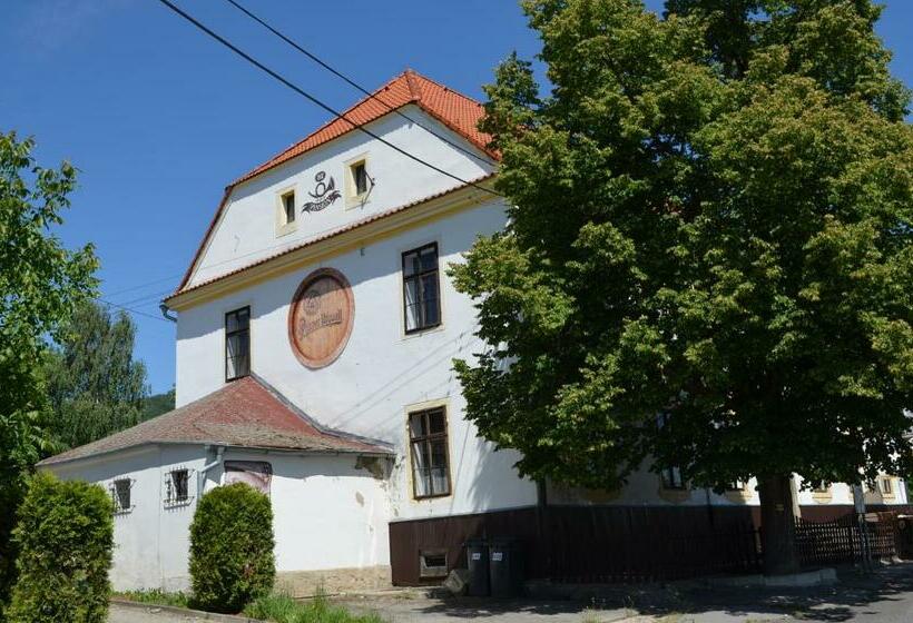 Cameră Standard, Stará Pošta