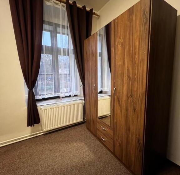 Cameră Standard, Stará Pošta