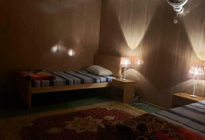 اتاق اکونومی, Sehrish Guest House Skardu