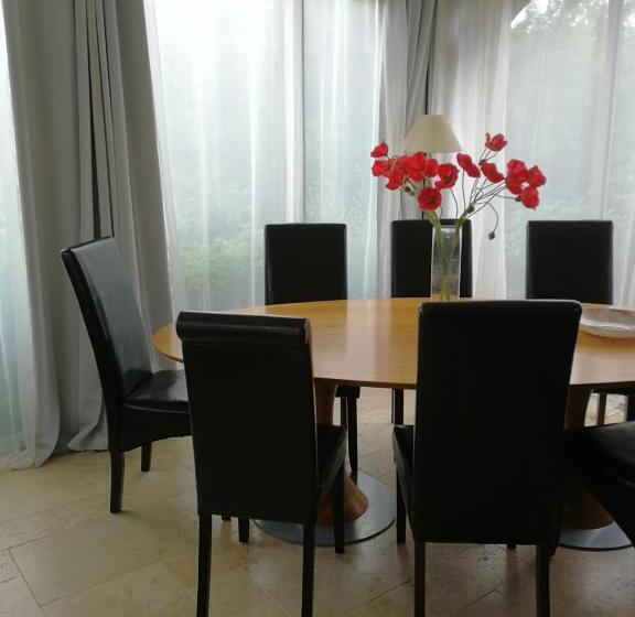 스탠다드 룸 가든 전망, Villa Rose