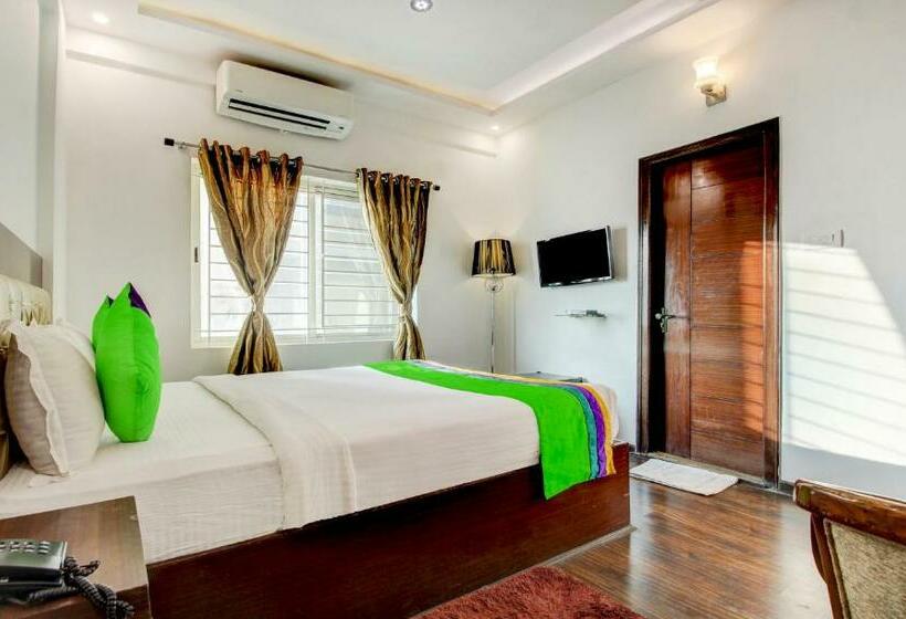 Chambre Standard, Treebo The Sai Leela Suites R T Nagar