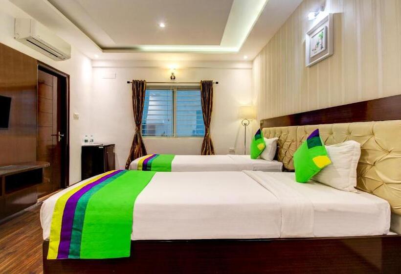 Chambre Supérieure, Treebo The Sai Leela Suites R T Nagar