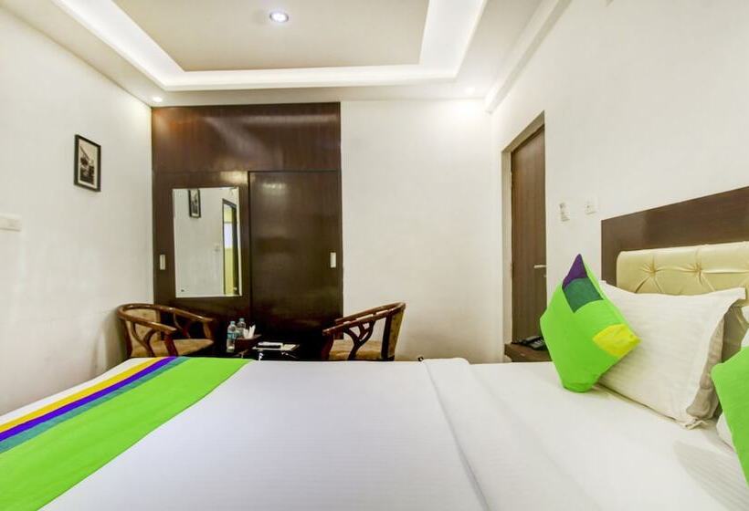Chambre Standard, Treebo The Sai Leela Suites R T Nagar