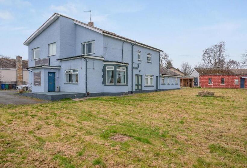 基本三人间, Queensferry Guest House