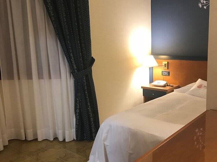 스탠다드 싱글 룸, Domus Grand