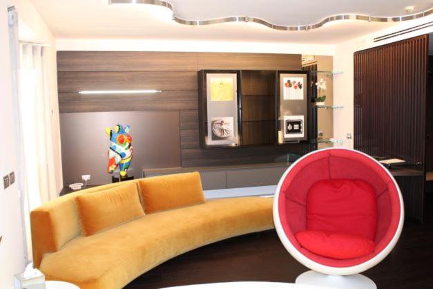 디럭스 스위트, Domus Grand