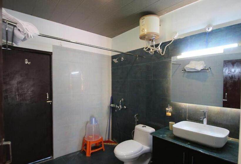 Standard Studio with Views, Nest And Hives Motiapathar/mukteshwar