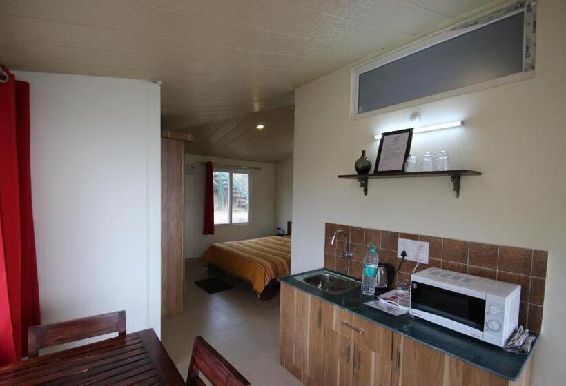 Standard Studio with Views, Nest And Hives Motiapathar/mukteshwar