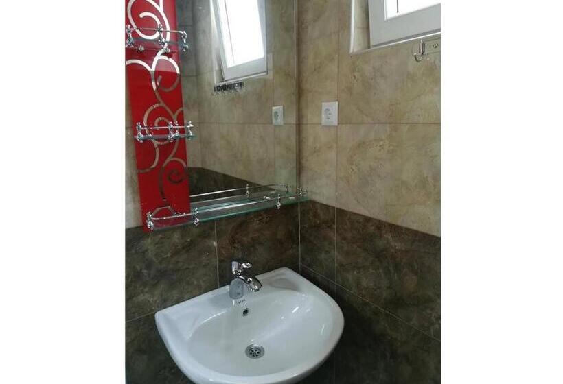 اتاق خانوادگی با چشمانداز دریا, Kvariati Beach Guesthouse Levaniko