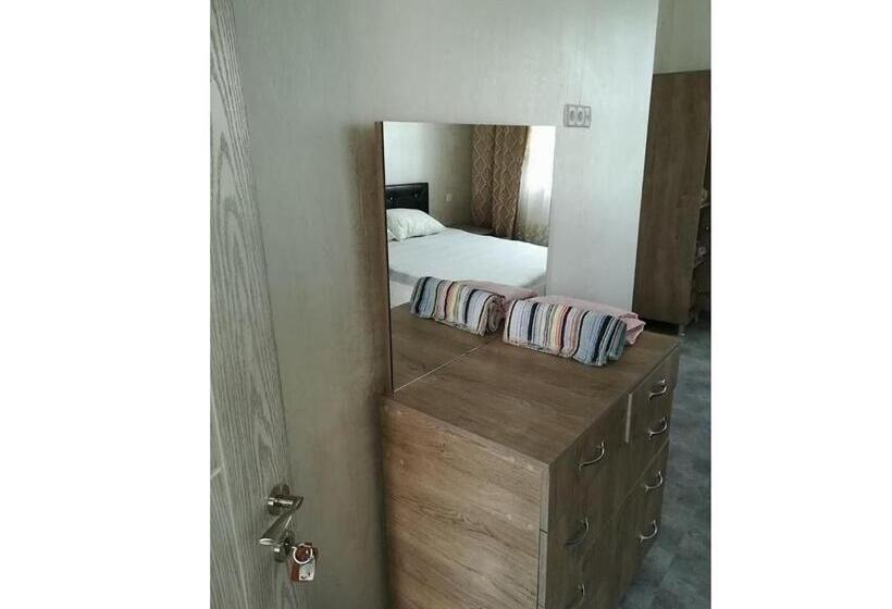 Triple Room Sea View, Kvariati Beach Guesthouse Levaniko