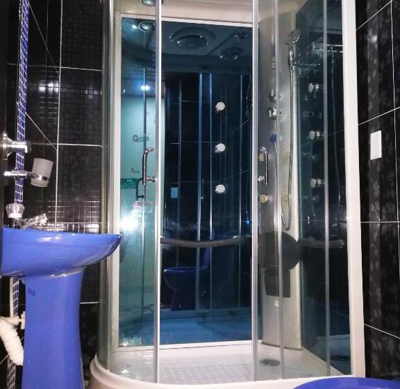 패밀리 룸, Zafiro