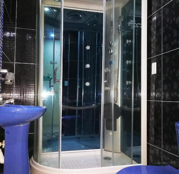 스탠다드 트리플 룸, Zafiro