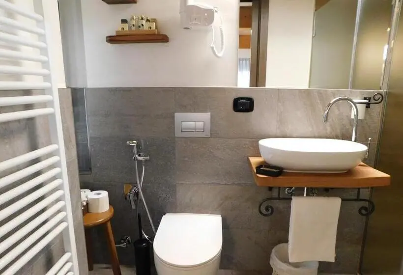 デラックスジュニアスイート, Nicomat Rooms