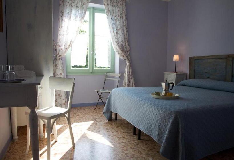 غرفة قياسية حمام مشترك, La Casa Dei Nonni Castelbianco