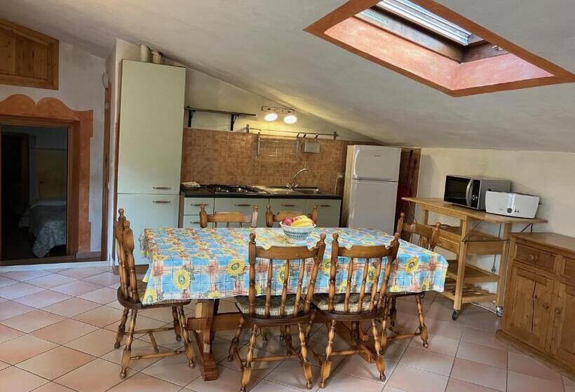 شقة غرفة واحدة مزودة بتراس, La Casa Dei Nonni Castelbianco