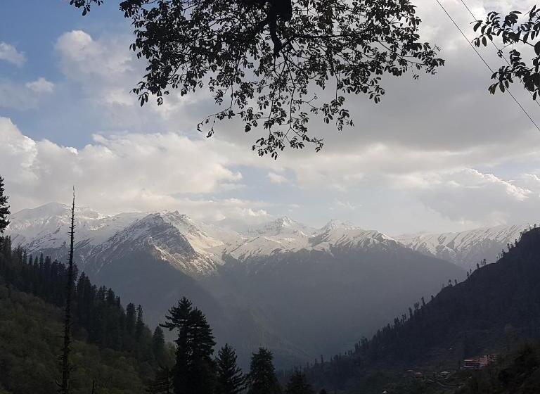 اتاق استاندارد با چشمانداز کوهستان, Snow View Guest House