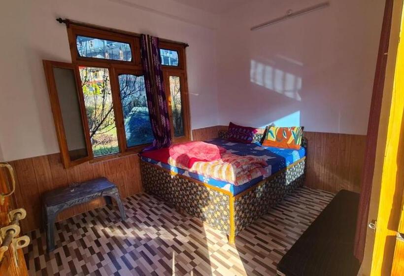 اتاق استاندارد با چشمانداز کوهستان, Snow View Guest House