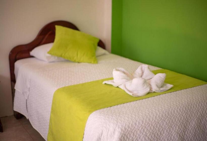 이코노미 룸, Hostal Gladismar