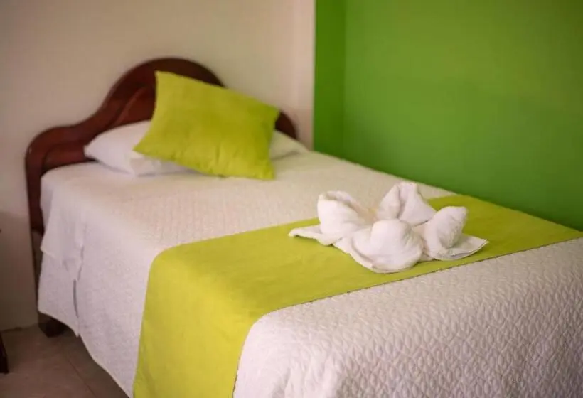 اتاق اکونومی, Hostal Gladismar