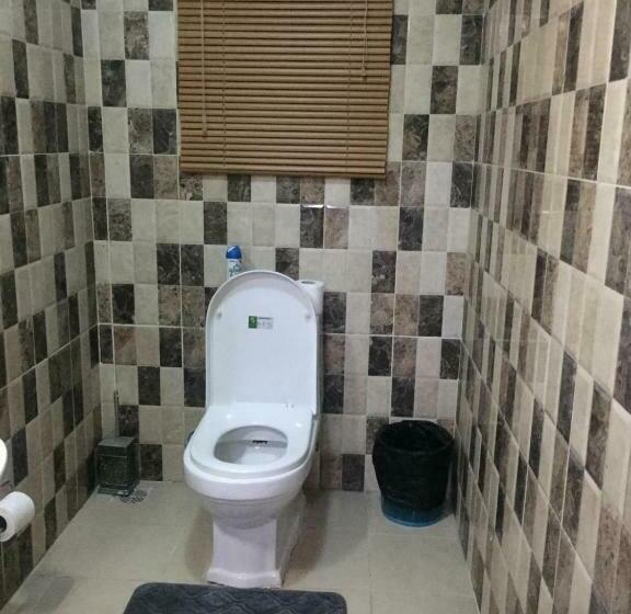 آپارتمان 2 خوابه, Nigus House