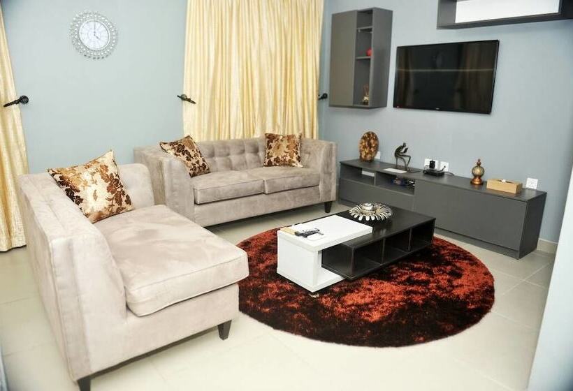 آپارتمان 2 خوابه, Nigus House