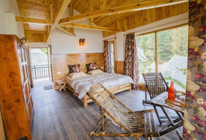 山の見えるジュニアスイート, Aaramgah