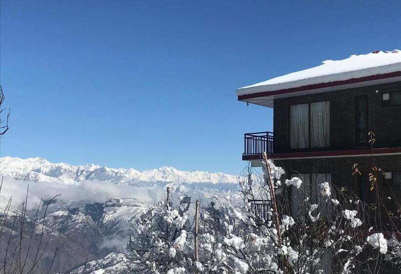 标准间带山景, Aaramgah