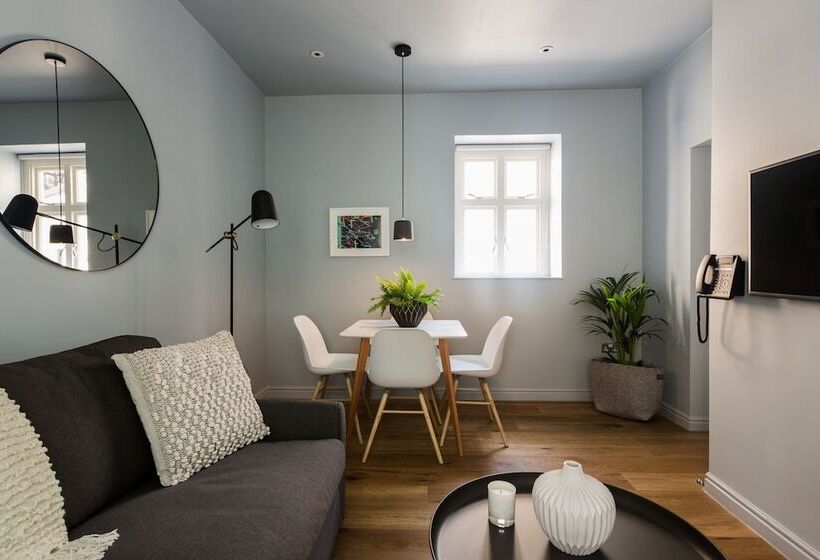 Апартаменты Deluxe 1 Спальня, Hiding Space   St Catherine S Hospital