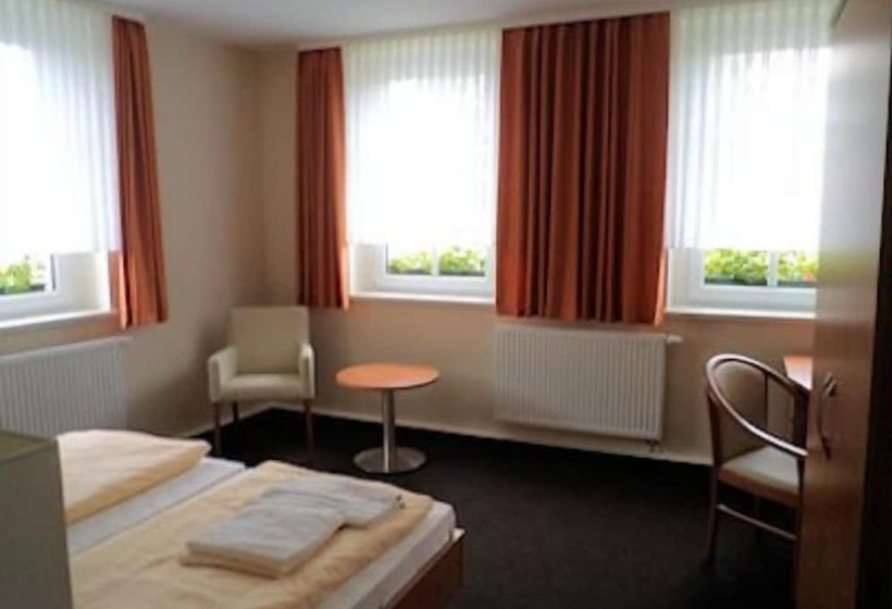 Номер Стандарт Индивидуальный, Döbelts Hotel Schützenhaus Jessen