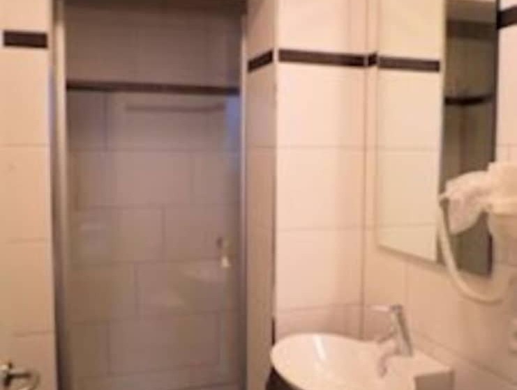 Номер Стандарт, Döbelts Hotel Schützenhaus Jessen