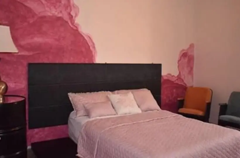 اتاق لوکس, Hostal Sole